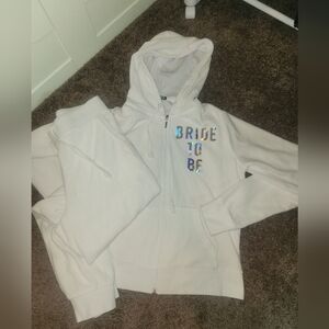 White Hoodie And Pants Lounge Set